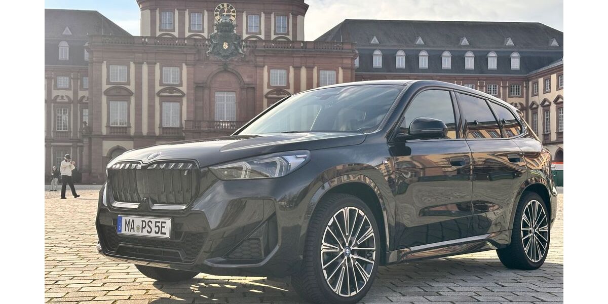 BMW iX1 10.000 km 44.750 &euro; Mannheim 68309