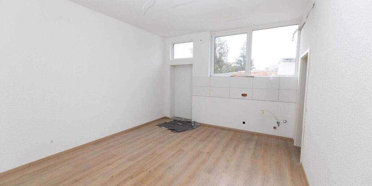 Doppelhaushälfte Brühl - 7 Zimmer, 228 m&sup2;, 550.000&euro; | Angebot:25141859