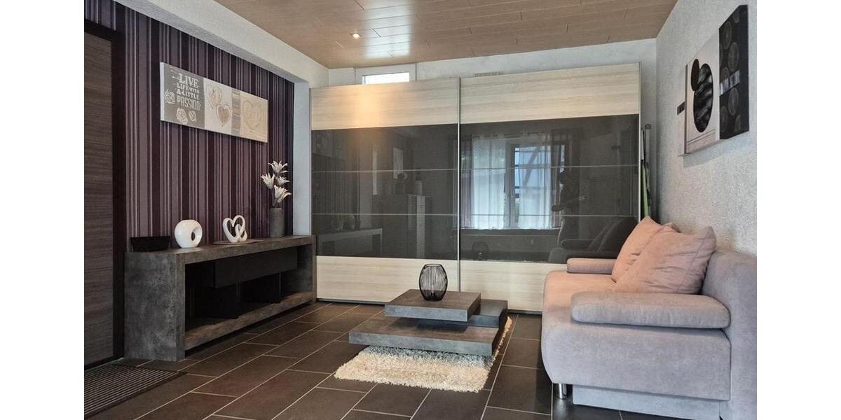 Mehrfamilienhaus, Wohnhaus Lautertal (Odenwald) - 7 Zimmer, 225 m&sup2;, 2.450&euro; | Angebot:26151311