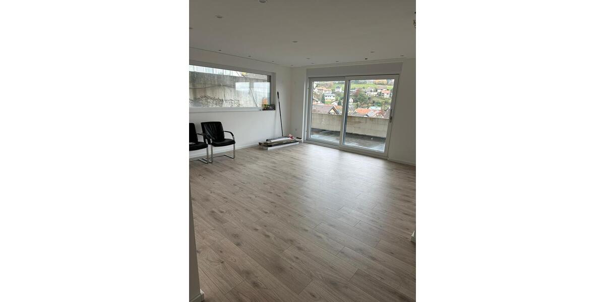 Erdgeschoßwohnung Wilhelmsfeld - 4.5 Zimmer, 85 m&sup2;, 1.200&euro; | Angebot:24643970