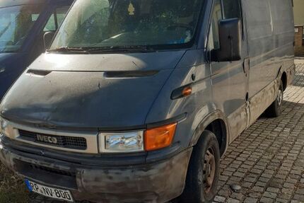 IVECO Andere 129.000 km 2.499 € Ludwigshsfen 67067