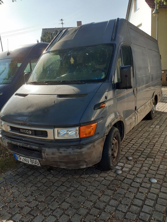 IVECO Andere 129.000 km 2.499 € Ludwigshsfen 67067