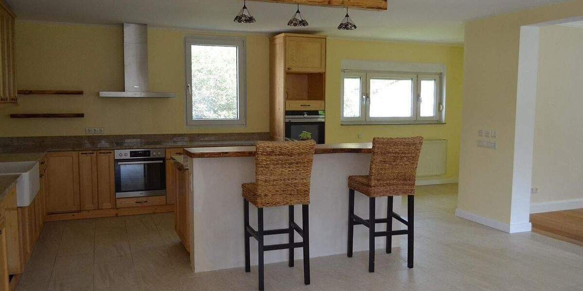 Einfamilienhaus Neckargemünd-Waldhilsbach Waldhilsbach - 7 Zimmer, 248 m&sup2;, 590.000&euro; | Angebot:25277946