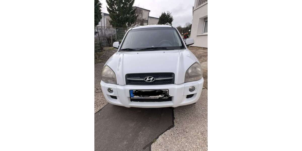 Hyundai TUCSON 218.500 km 2.800 &euro; Mölsheim 67591
