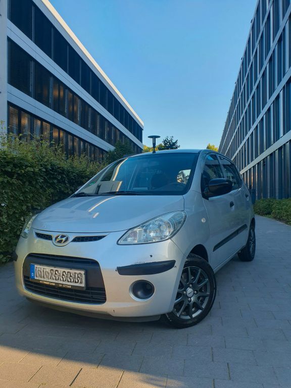 i10
