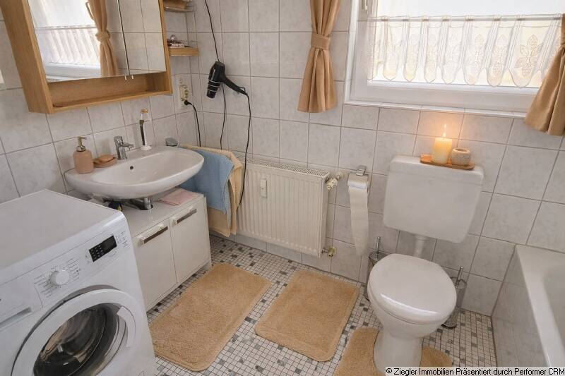 Mehrfamilienhaus, Wohnhaus Edingen-Neckarhausen Neckarhausen - 8 Zimmer, 224 m&sup2;, 635.000&euro; | Angebot:26273942