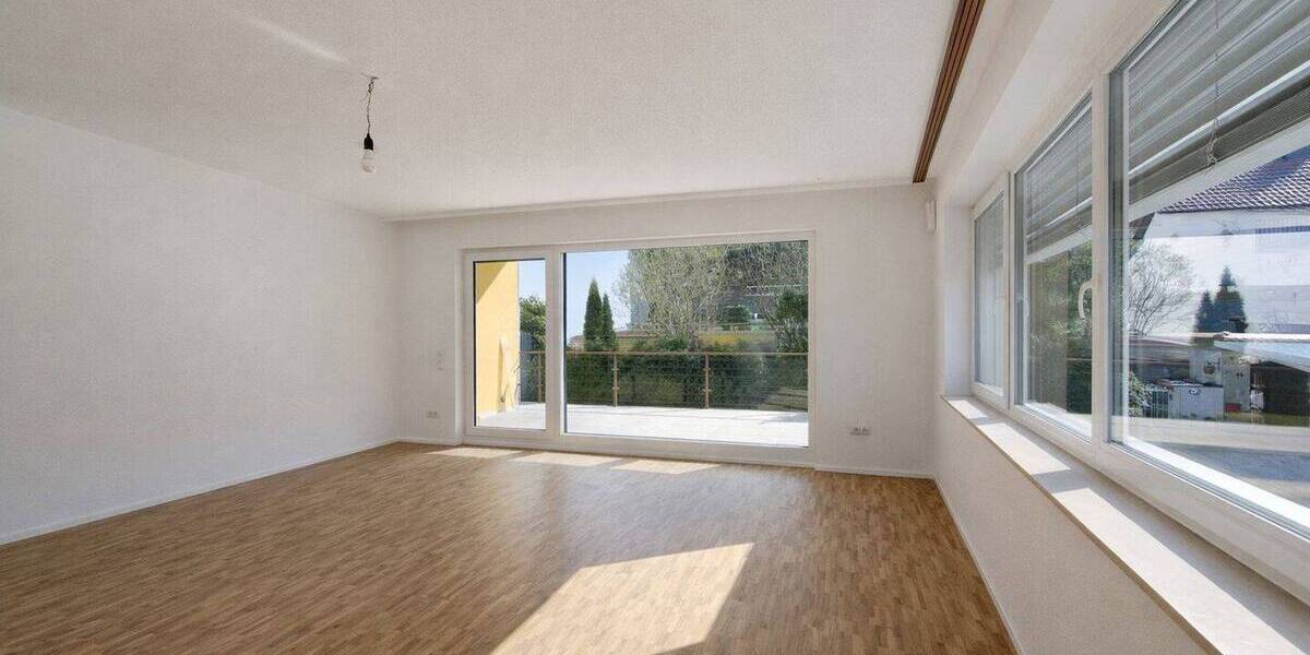 Mehrfamilienhaus, Wohnhaus Bad Dürkheim - 5 Zimmer, 156 m&sup2;, 1.800&euro; | Angebot:26204183