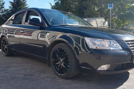 Hyundai SONATA 121.589 km 7.900 € Grasellenbach/Wahlen 64689