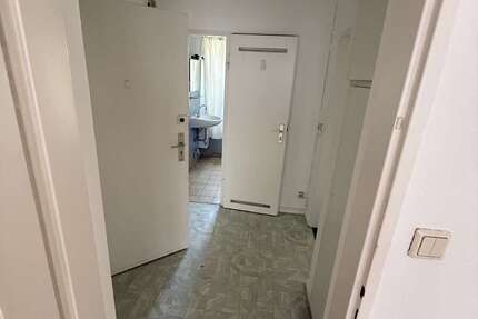 Wohnung zum Mieten in Mannheim 700 € 42.74 m²