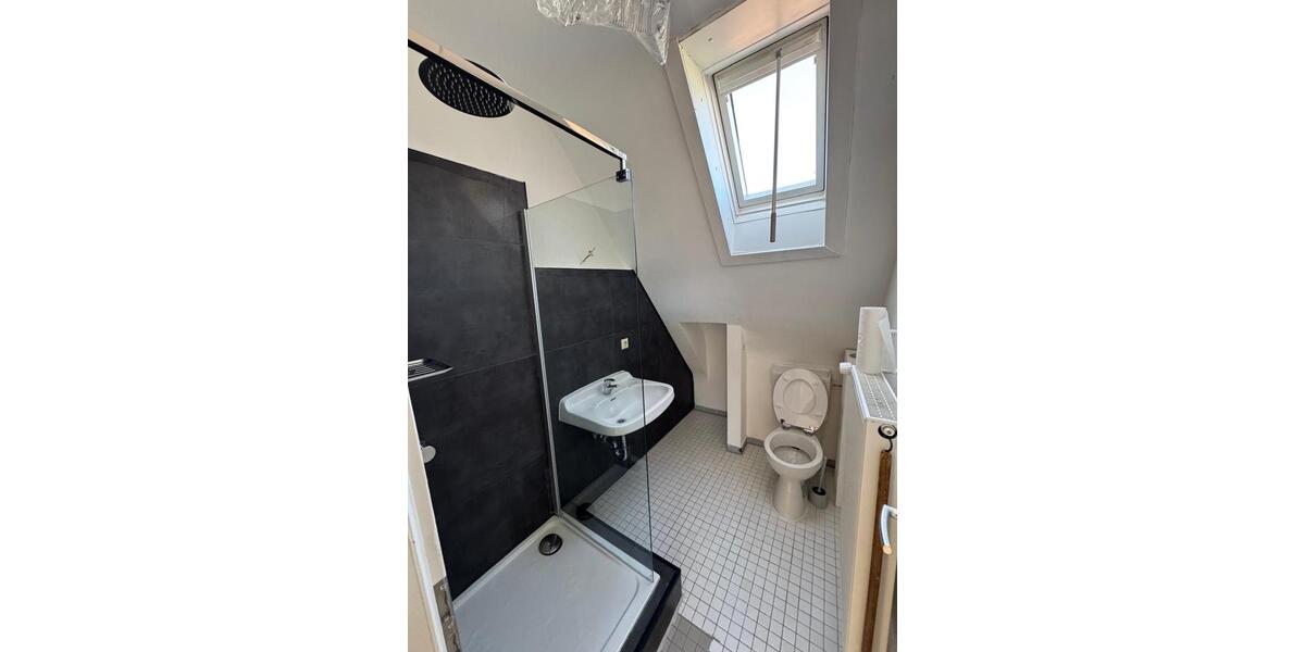 Dachgeschoßwohnung Wiesloch - 3 Zimmer, 53 m&sup2;, 750&euro; | Angebot:26237115