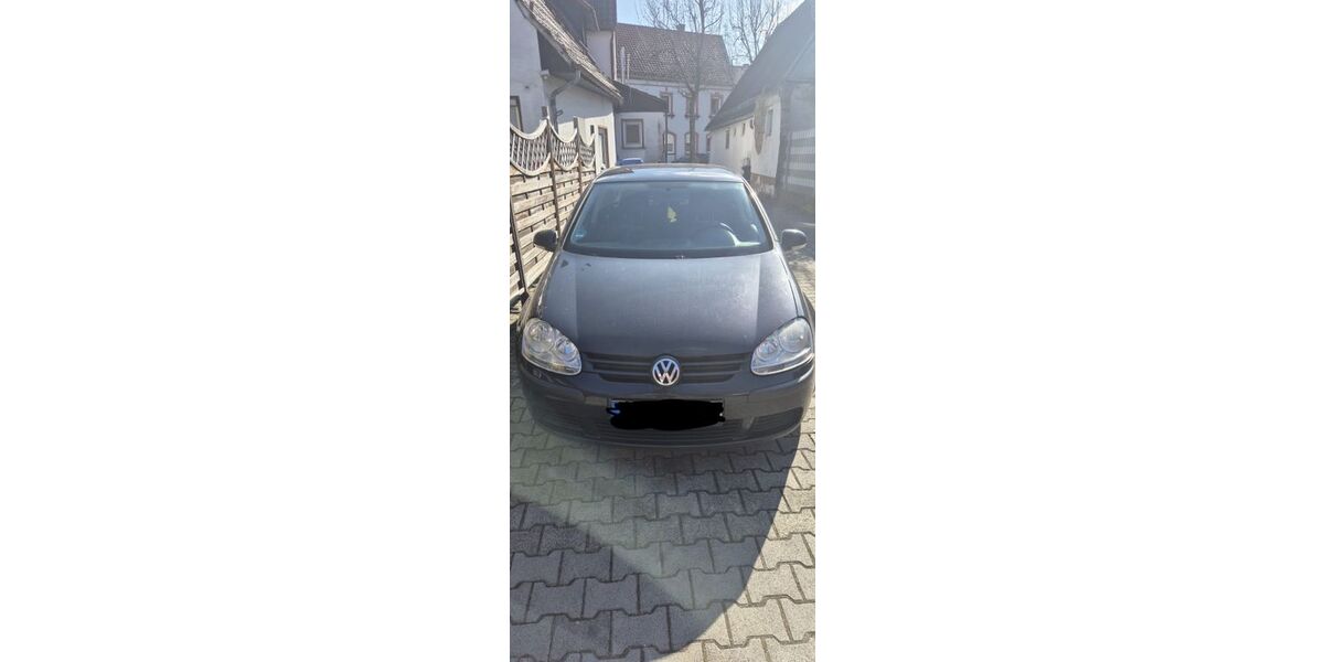 VW Golf 270.000 km 1.799 &euro; Waghäusel 68753