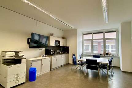 Gewerbeobjekt Ludwigshafen Rheingönheim - 1.600&euro; | Angebot:26754514