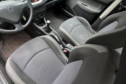 Peugeot 206 98.000 km 3.400 &euro; Bensheim 64625