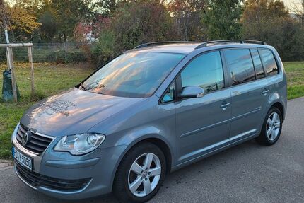 VW Touran 174.500 km 4.900 &euro; Heidelberg 69126