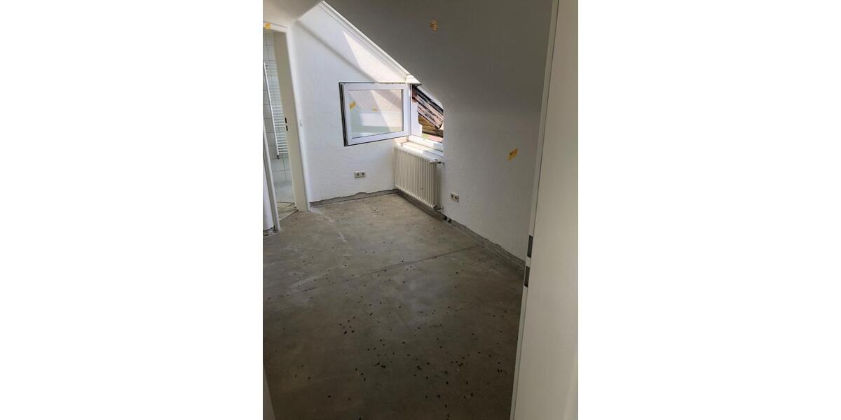 Dachgeschoßwohnung Walldorf - 3 Zimmer, 74 m&sup2;, 390.000&euro; | Angebot:26251631