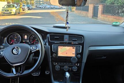 VW Golf 136.920 km 14.400 &euro; Worms 67549