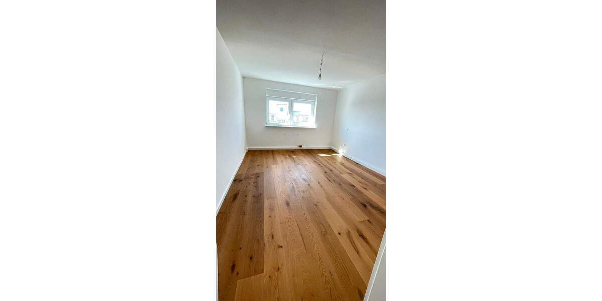 Etagenwohnung Eppelheim - 3 Zimmer, 84 m&sup2;, 950&euro; | Angebot:25674926