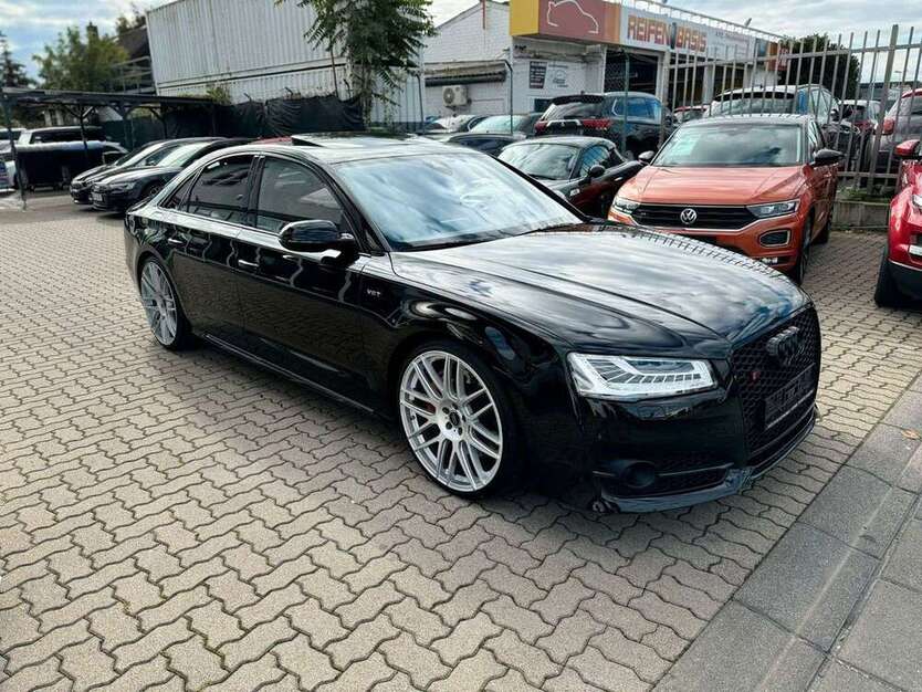 S8