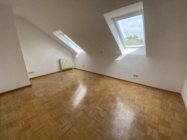 Etagenwohnung Mannheim / Rheinau Rheinau - 2 Zimmer, 75 m&sup2;, 225.000&euro; | Angebot:24646811