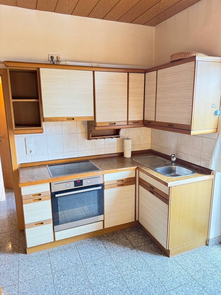 Familienpackung: *Sebastian-Münster-Str.* - DHH - 5 Zimmer - 3 Bäder - Garten - Garage!