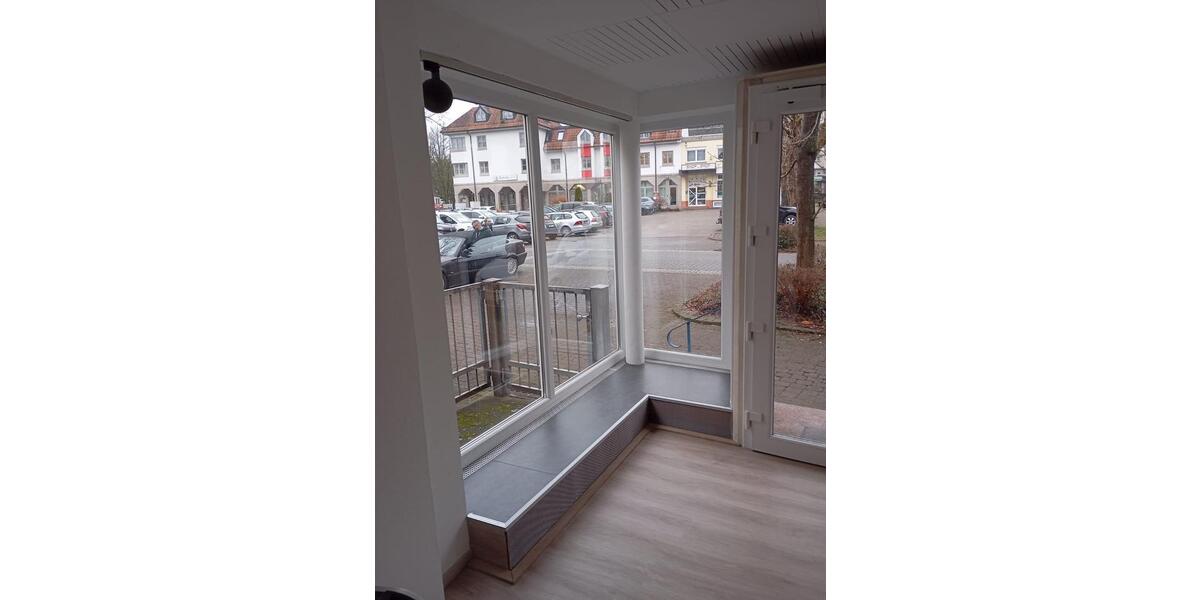 Kleiner Laden Praxis Büro zu vermieten zimmer