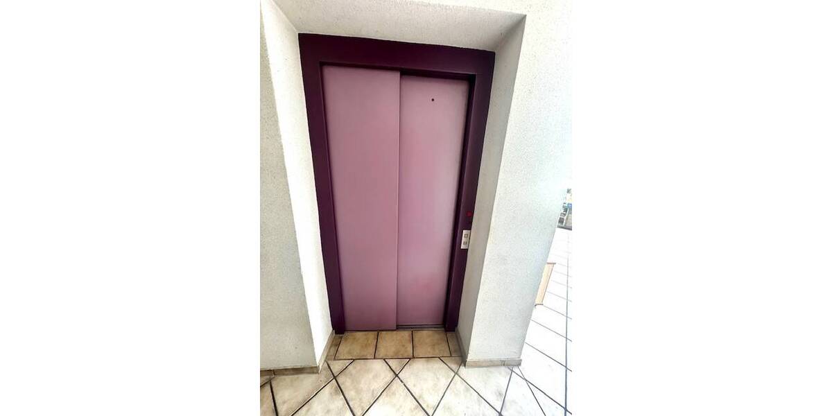 Mehrfamilienhaus, Wohnhaus Mannheim Seckenheim - 9 Zimmer, 234 m&sup2;, 635.000&euro; | Angebot:26081186