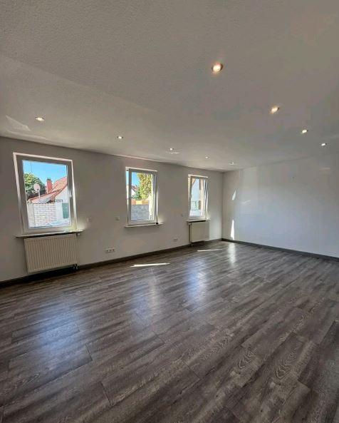 Einfamilienhaus Lampertheim - 6 Zimmer, 217 m&sup2;, 790.000&euro; | Angebot:26954709