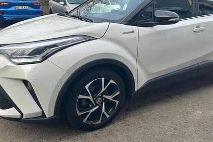 Toyota C-HR 86.000 km 19.000 &euro; Weinheim 69469
