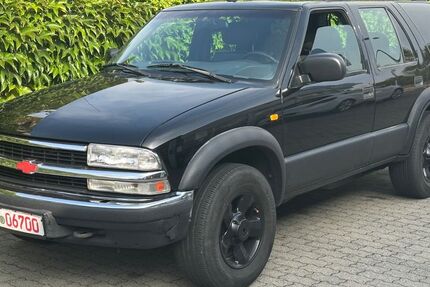 Chevrolet Blazer 198.000 km 6.990 &euro; Mannheim I Baden-Württemberg 68169