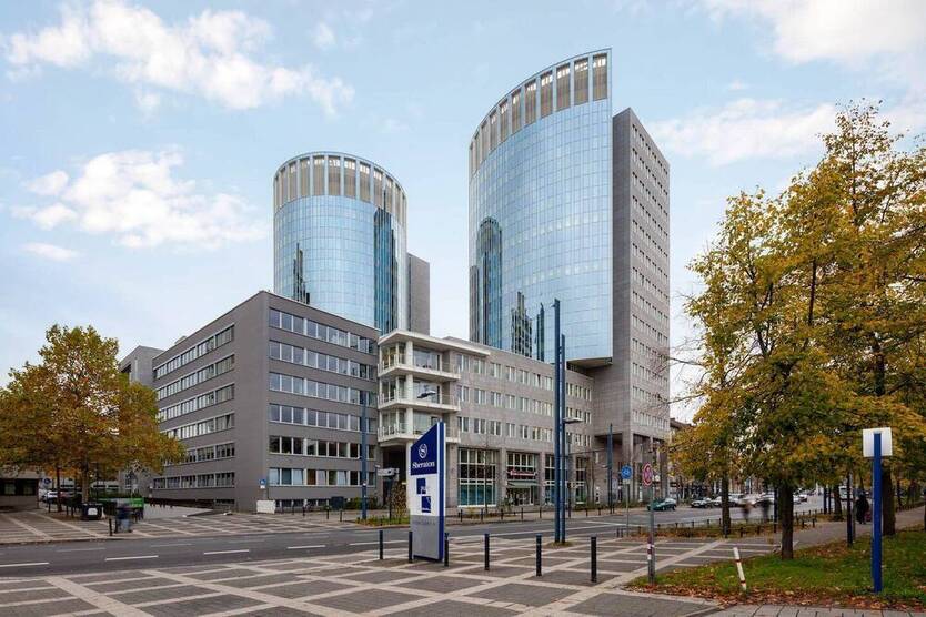 Flexible Arbeitsplätze und Büros mit Skylineview - All-in-Miete