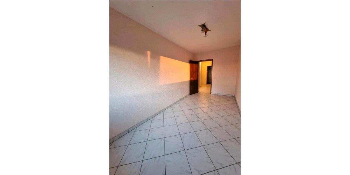 Etagenwohnung Waghäusel - 3.5 Zimmer, 83 m&sup2;, 258.500&euro; | Angebot:26223411