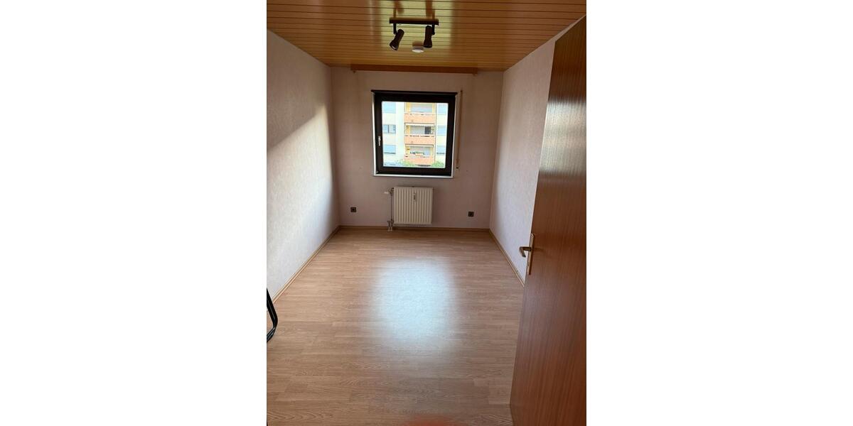Etagenwohnung Mannheim Feudenheim - 4.5 Zimmer, 101 m&sup2;, 319.000&euro; | Angebot:26629853