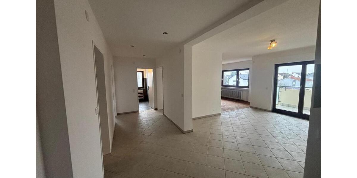 Etagenwohnung Laudenbach - 3 Zimmer, 95 m&sup2;, 1.124&euro; | Angebot:26367546