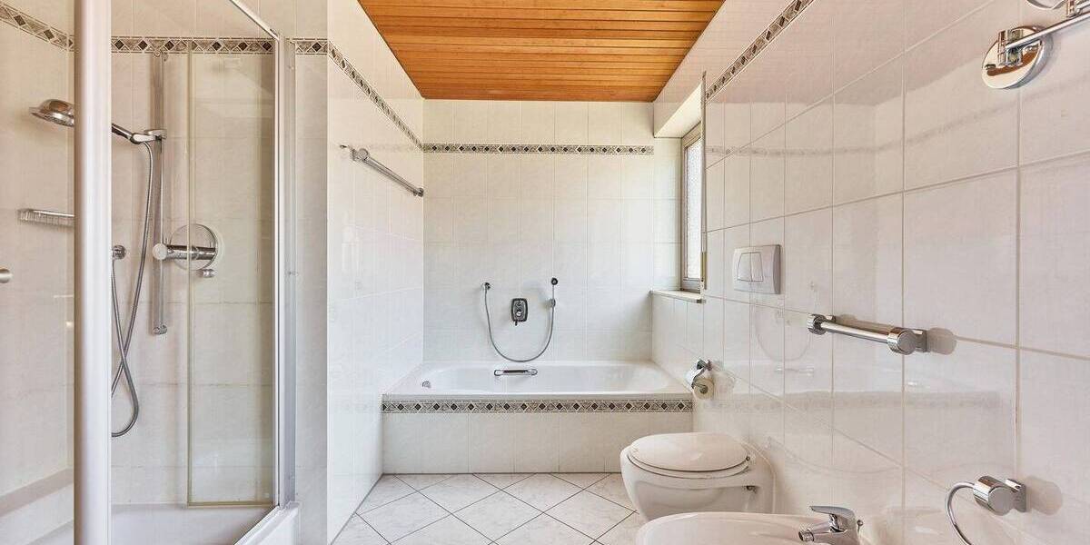 Mehrfamilienhaus, Wohnhaus Weisenheim am Berg - 1 Zimmer, 380 m&sup2;, 925.000&euro; | Angebot:25736753