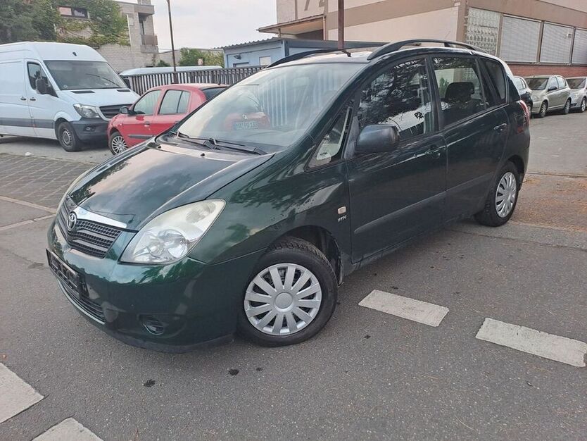 Corolla Verso