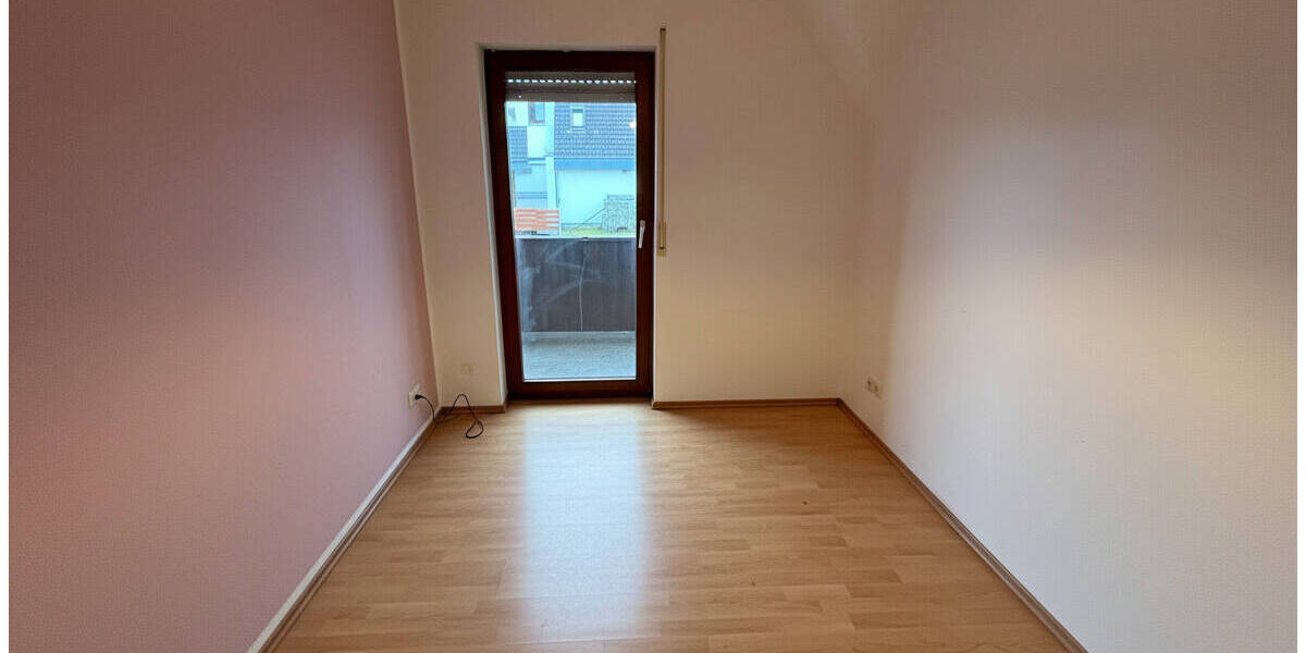 Reihenmittelhaus Weinheim - 6 Zimmer, 158 m&sup2;, 398.000&euro; | Angebot:26117475