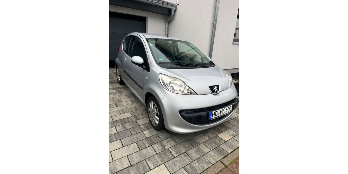 Peugeot 107 112.236 km 3.400 &euro; Reilingen 68799
