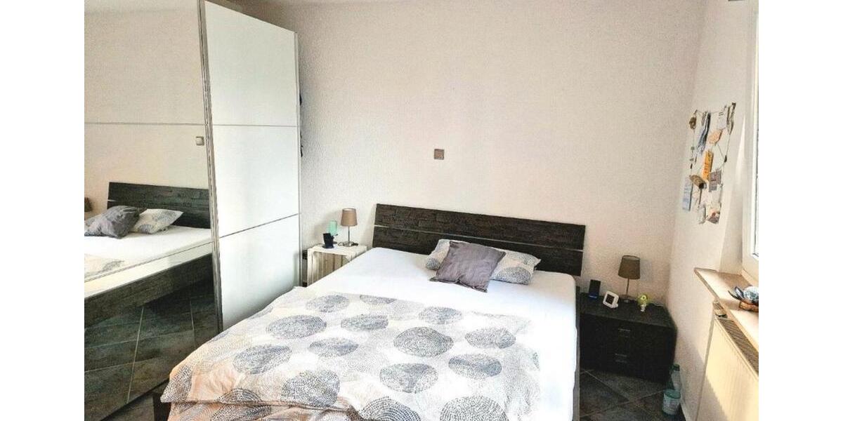 Etagenwohnung Mannheim Gartenstadt - 2 Zimmer, 93 m&sup2;, 1.550&euro; | Angebot:26604040