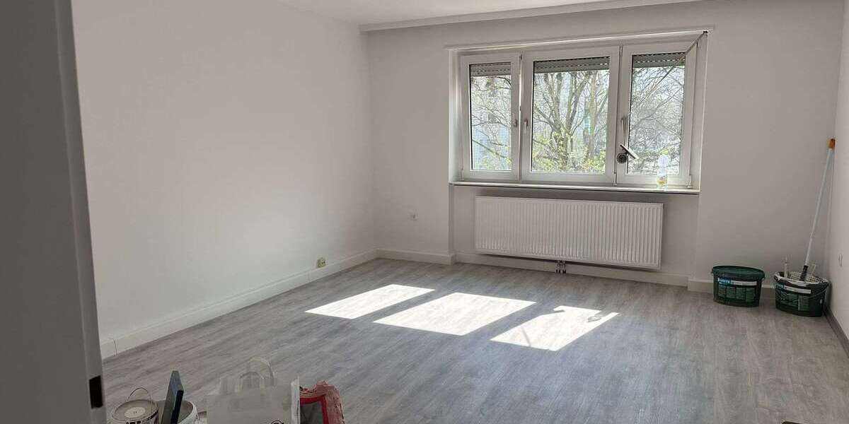 Etagenwohnung Ludwigshafen Ludwigshafen-Hemshof - 4 Zimmer, 96 m&sup2;, 1.800&euro; | Angebot:25993012
