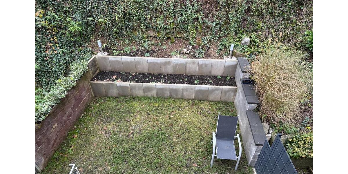 Reihenhaus Bensheim - 4 Zimmer, 120 m&sup2;, 1.800&euro; | Angebot:24710009