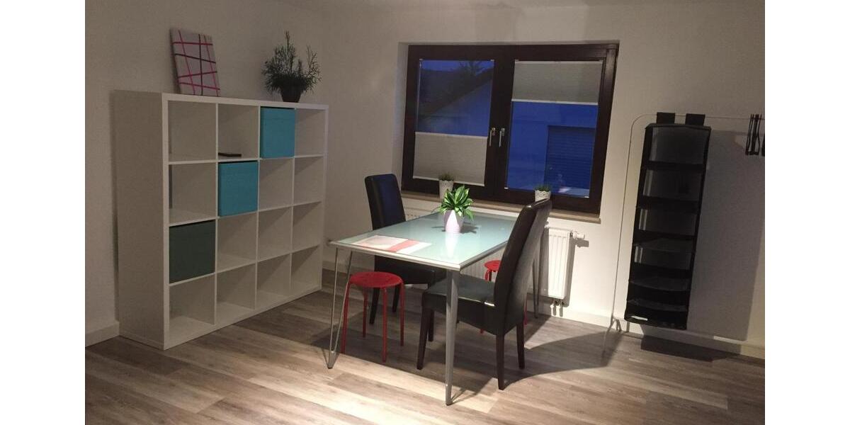 Gemütlich renovierte Dachgeschosswohnung 1 zimmer