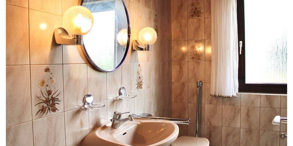 Mehrfamilienhaus, Wohnhaus Neulußheim - 5 Zimmer, 125 m&sup2;, 488.000&euro; | Angebot:25997878