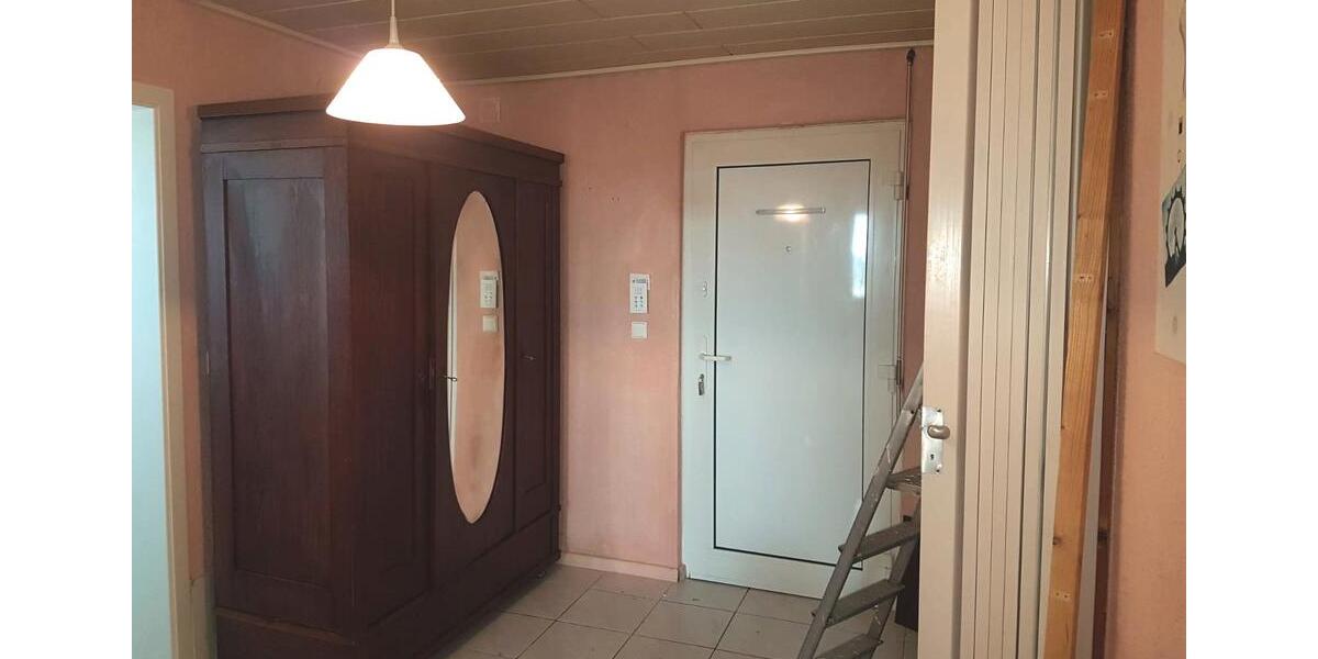 Etagenwohnung Hockenheim - 3 Zimmer, 81 m&sup2;, 239.000&euro; | Angebot:26145453