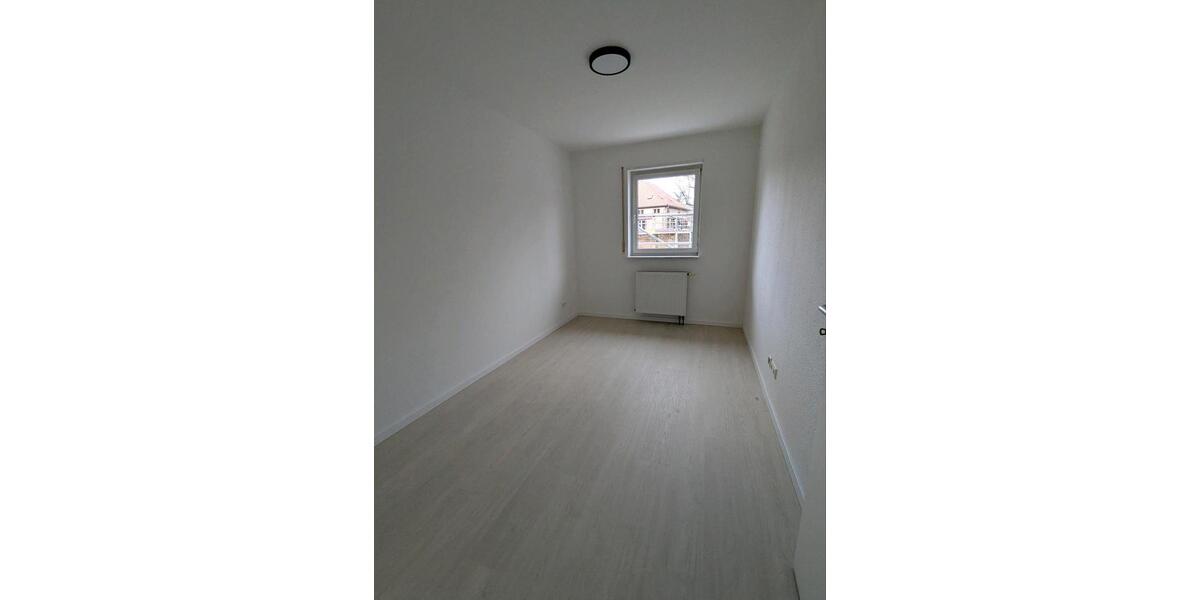 Reihenhaus Neustadt an der Weinstraße Duttweiler - 5 Zimmer, 155 m&sup2;, 1.700&euro; | Angebot:25589603