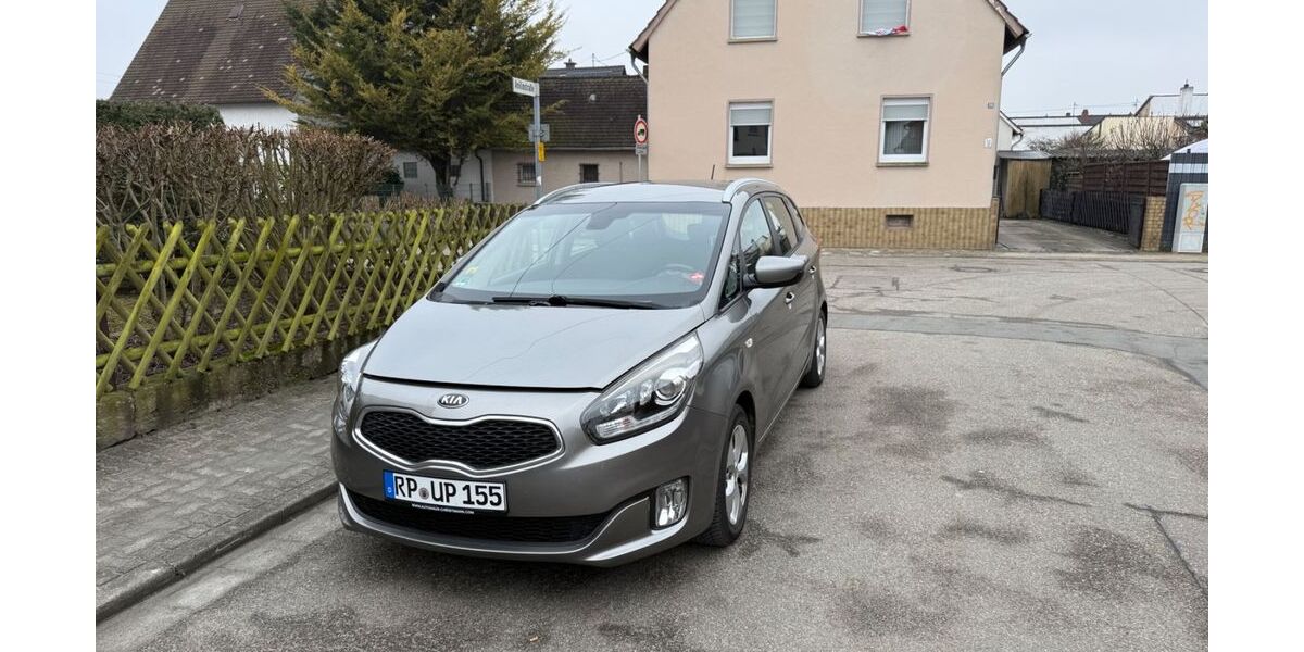 Kia Carens 92.000 km 7.800 &euro; Böhl-Iggelheim 67459