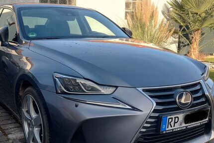 Lexus IS 300 85.000 km 29.999 &euro; Speyer 67346