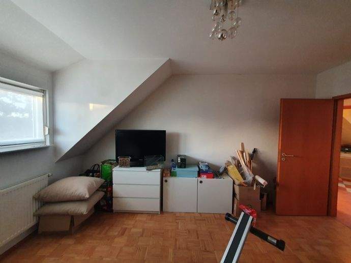 Etagenwohnung Bürstadt - 4 Zimmer, 89 m&sup2;, 283.000&euro; | Angebot:21780653