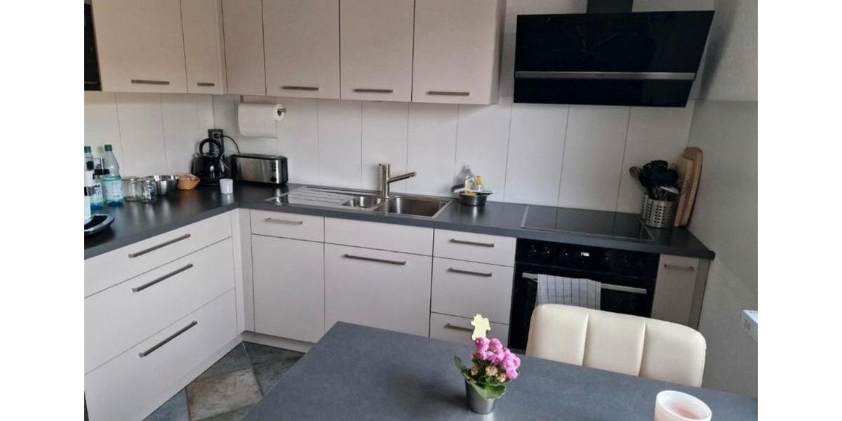 Etagenwohnung Mannheim Gartenstadt - 2 Zimmer, 93 m&sup2;, 1.550&euro; | Angebot:26604040