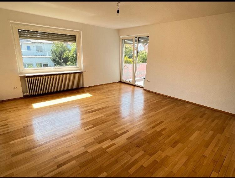 3 ZKB 96 m² Südbalkon, Garten Einbauküche in Zweifamilienhaus, 3 zimmer