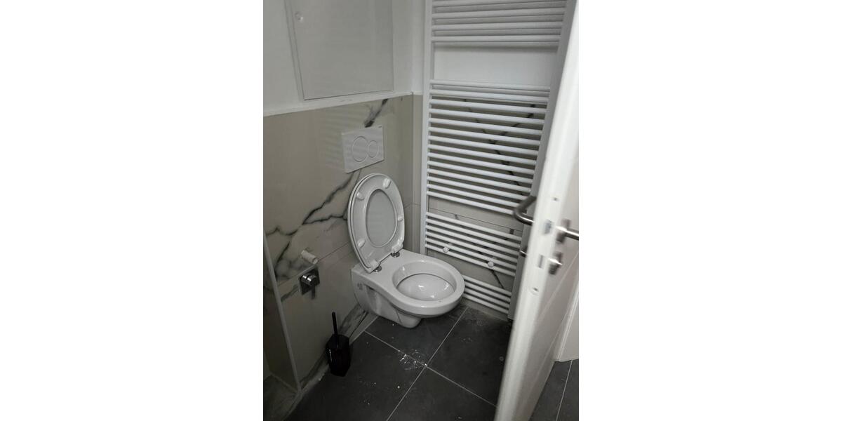 Dachgeschoßwohnung Haßloch - 3 Zimmer, 61 m&sup2;, 1.141&euro; | Angebot:24840792